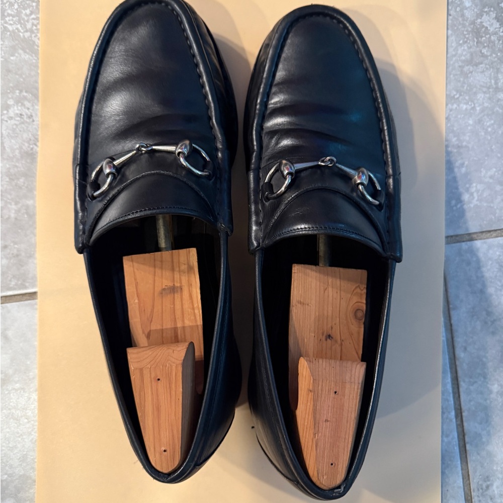 Men's Gucci Black Leather Loafers